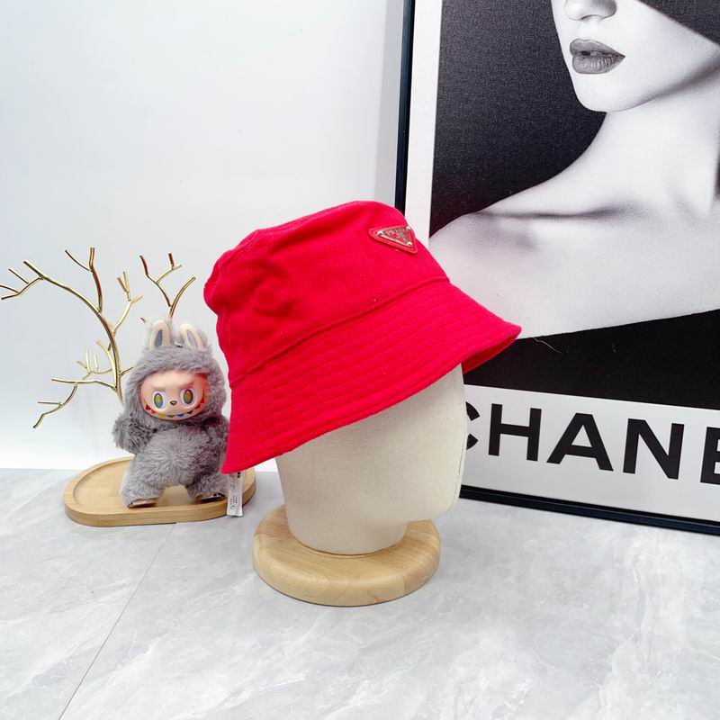 Prada hat dx (392)