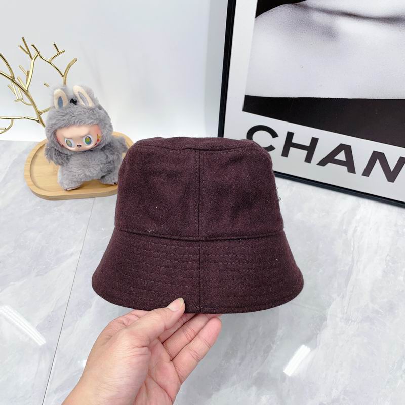 Prada hat dx (396)