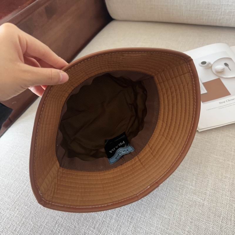 Prada hat dx (525)