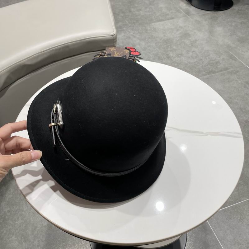 Prada top hat (12)