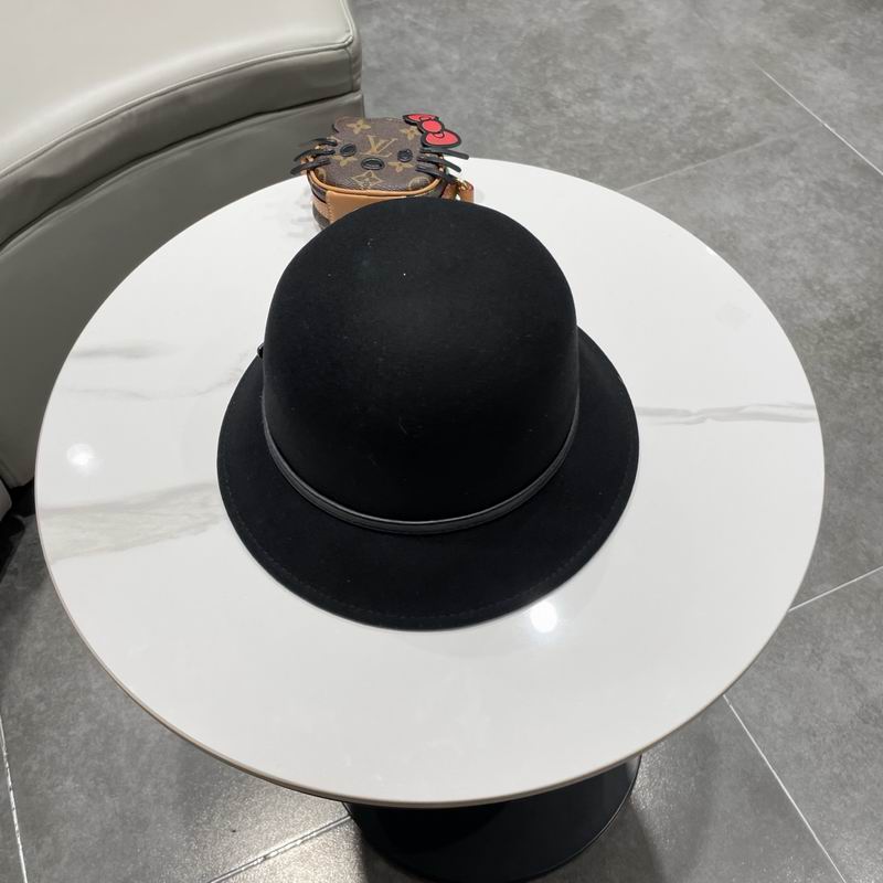 Prada top hat (16)