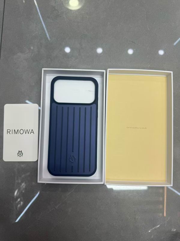 Rimowa iphone shell 13 (3)