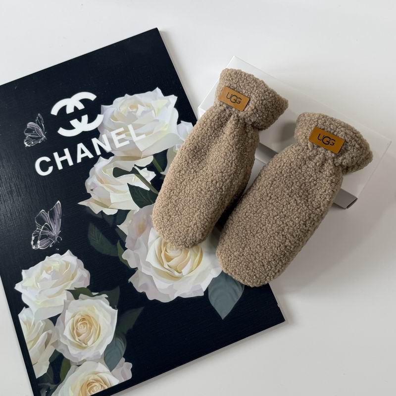 UGG Gloves 53 (21)