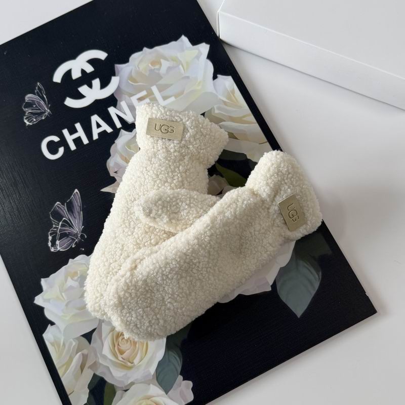 UGG Gloves 53 (33)