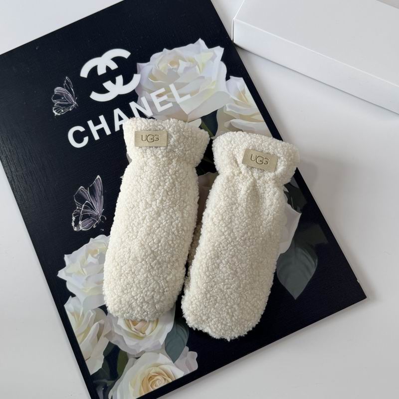 UGG Gloves 53 (34)