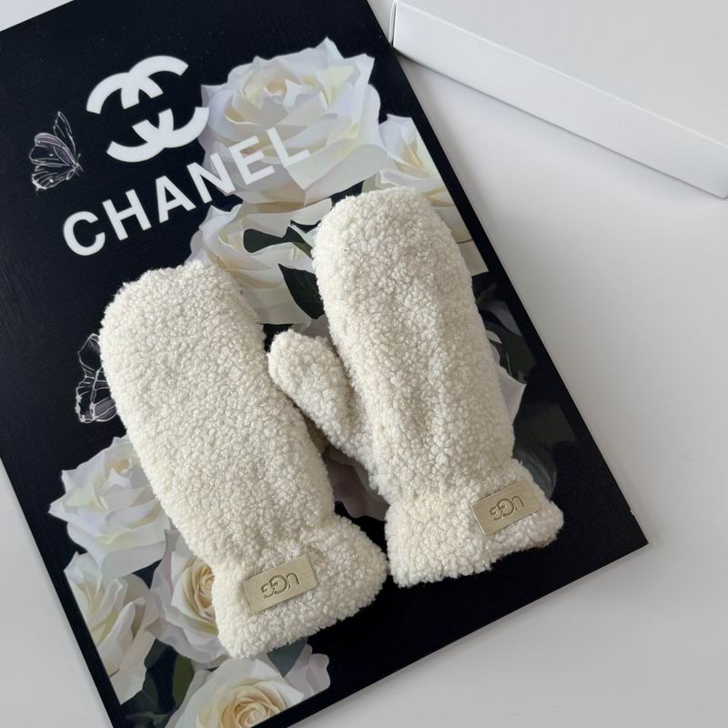 UGG Gloves 53 (36)
