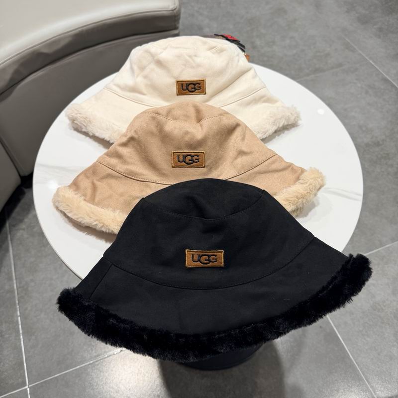 UGG Hat (689)