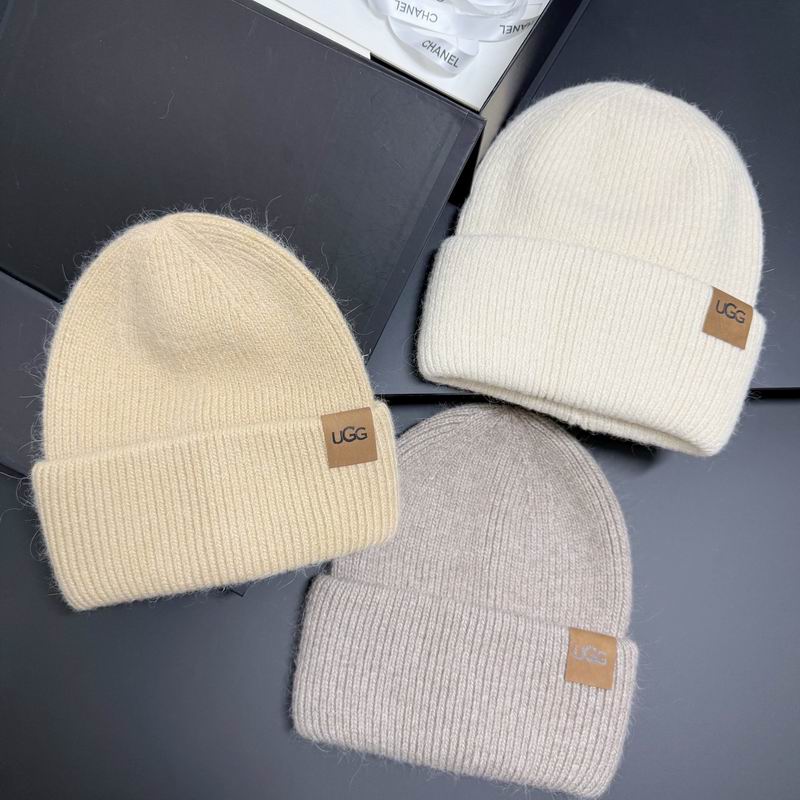 UGG hat (3416)