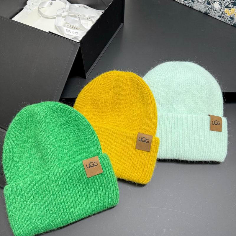 UGG hat (3418)