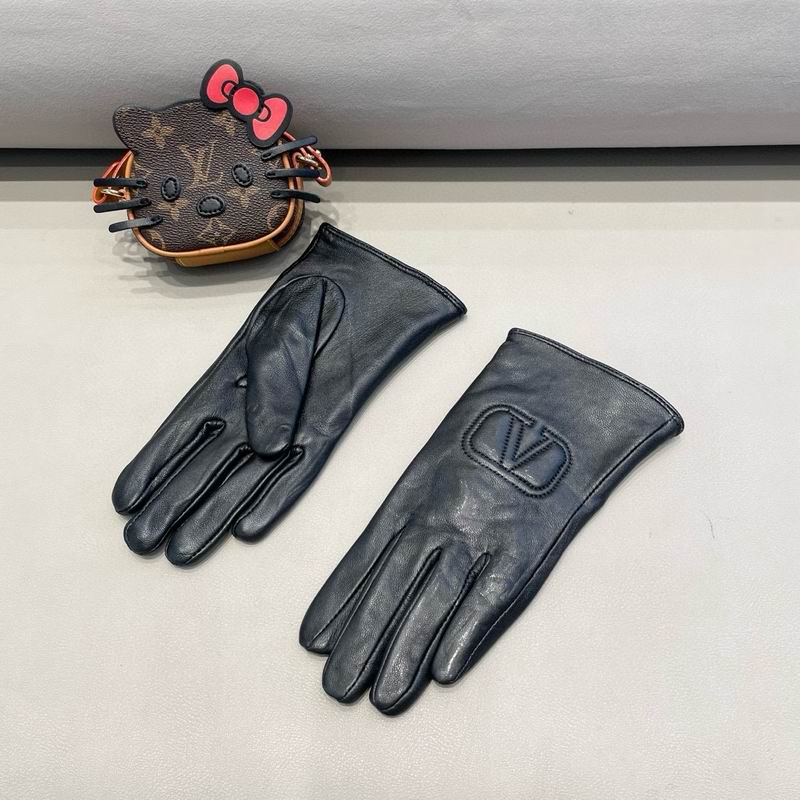 Valentino Gloves M L 25 (16)