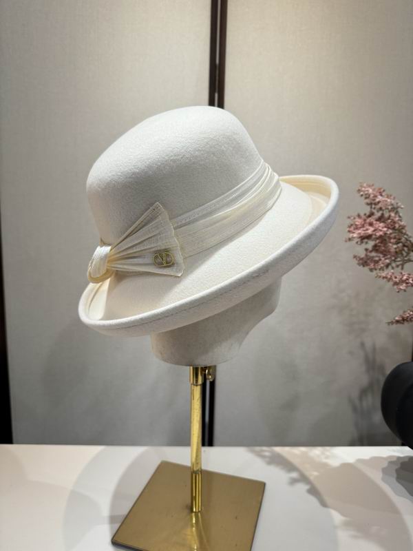 Valentino top hat (320)