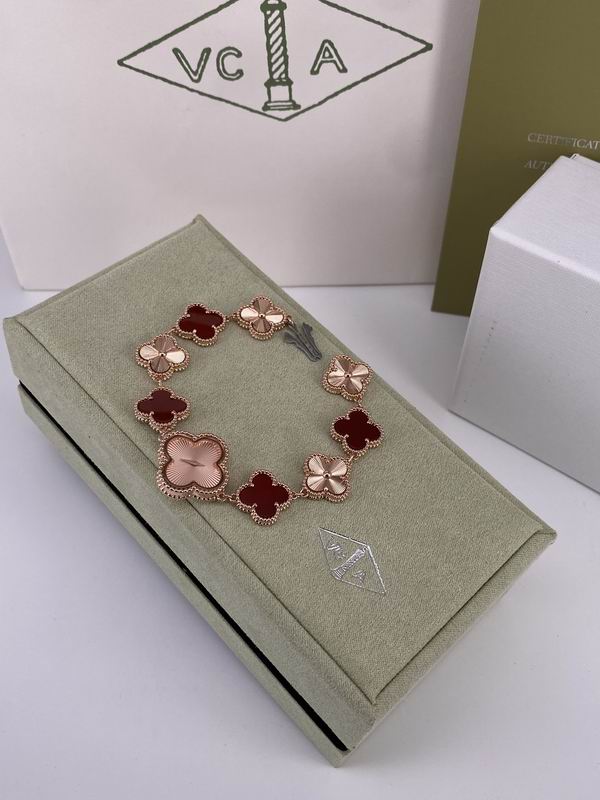 Van cleef & Arpels 22.4mm 02 (23)