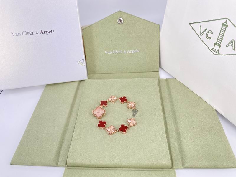 Van cleef & Arpels 22.4mm 02 (25)