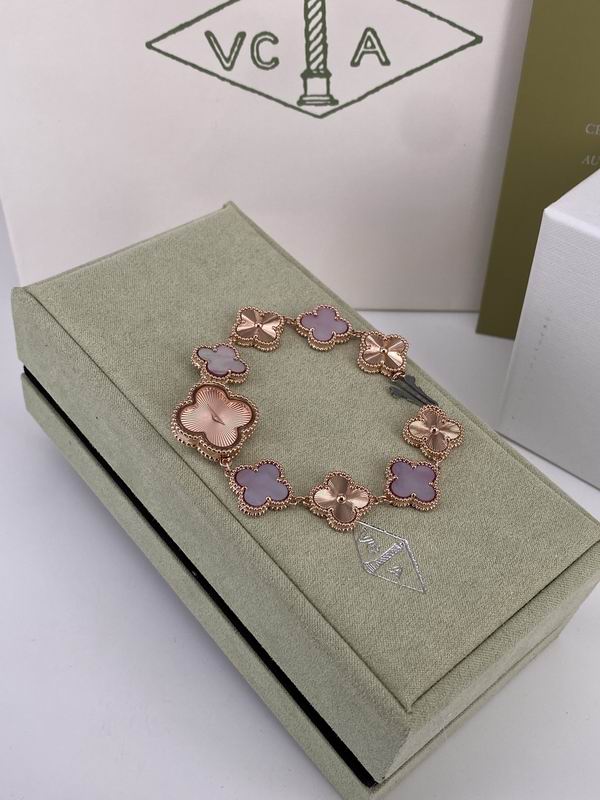 Van cleef & Arpels 22.4mm 02 (3)