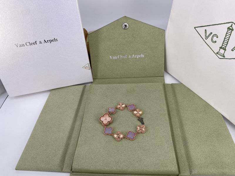 Van cleef & Arpels 22.4mm 02 (7)