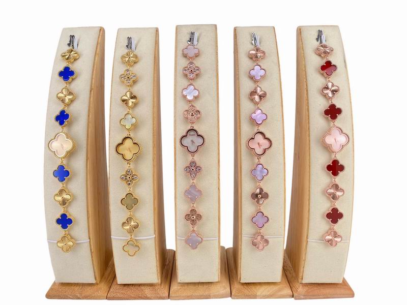 Van cleef & Arpels 22.4mm 02 (9)