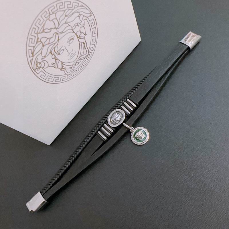 Versace bracelet 11yxx15 (5)