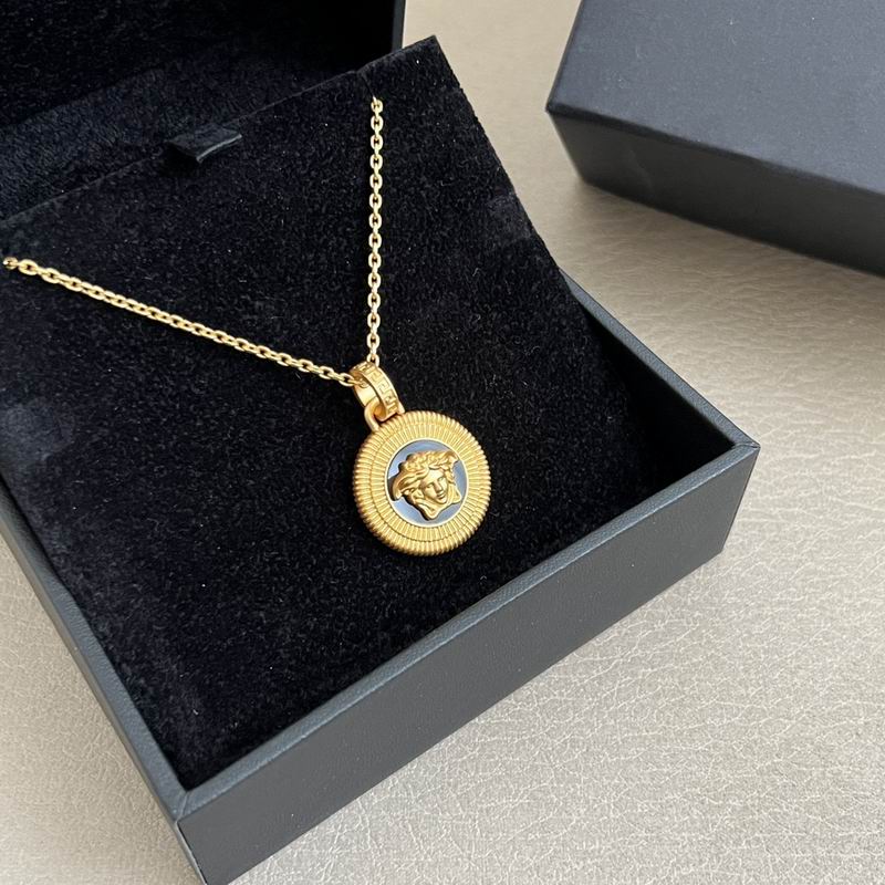 Versace necklace 11yxx01 (3)