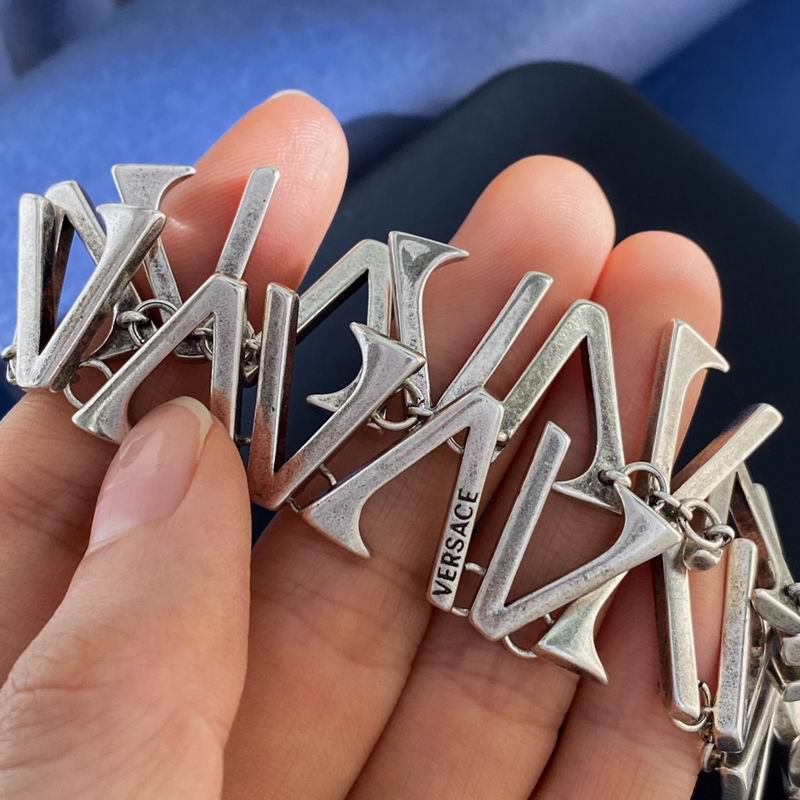 Versace necklace 11yxx03 (6)