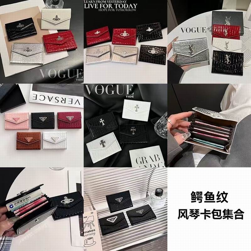 Vivienne Westwood card bag (2)