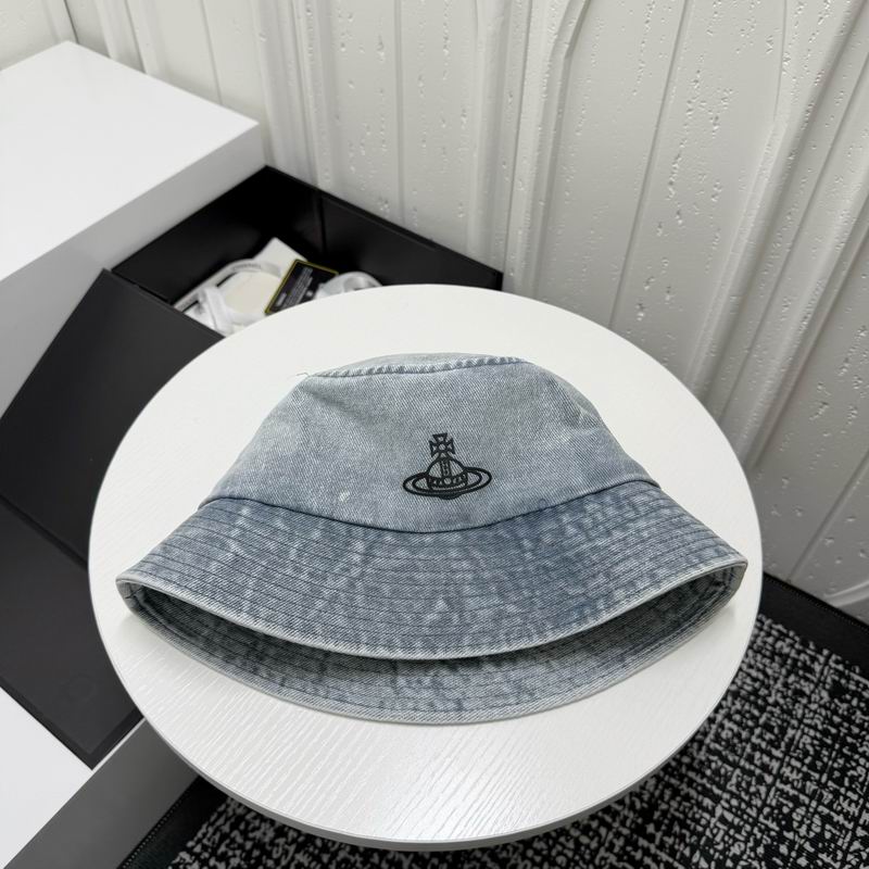 Vivienne Westwood hat (350)