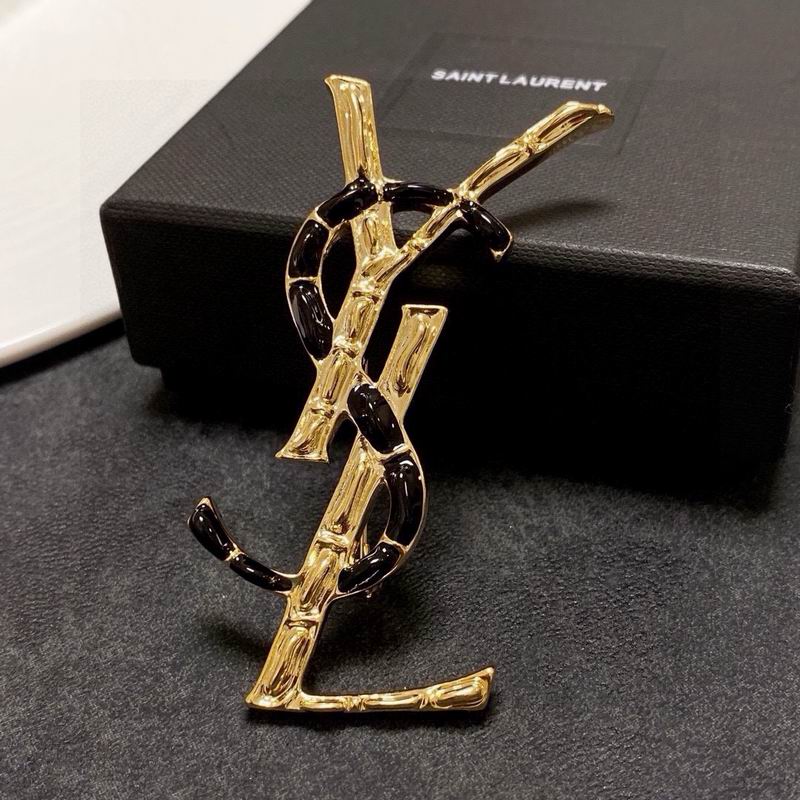 YSL Brooch 01yxx38 (1)