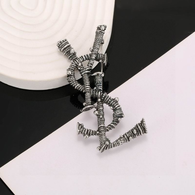 YSL Brooch 01yxx40 (2)