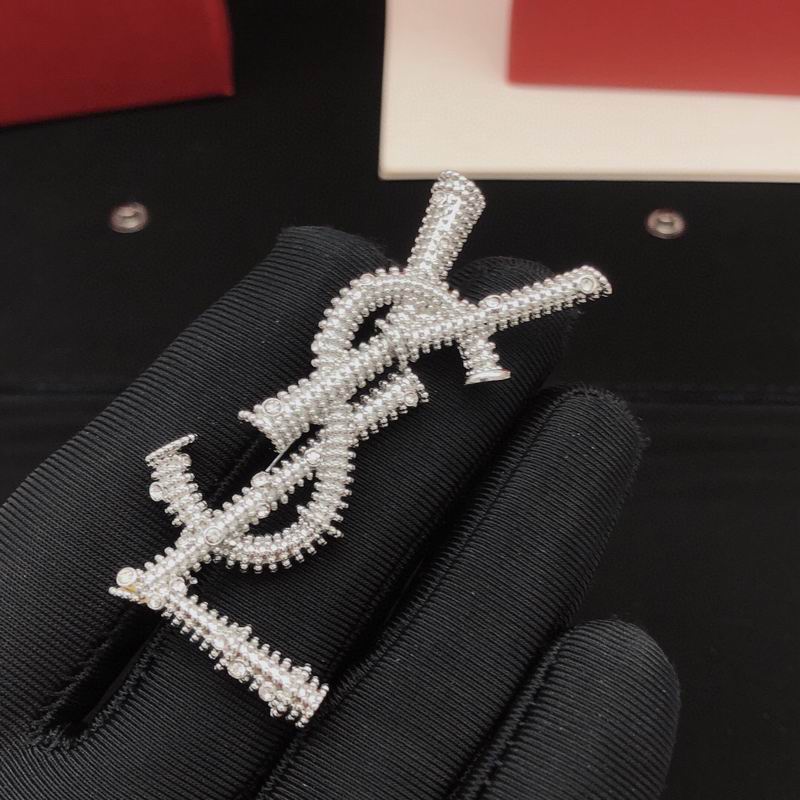 YSL Brooch 11yxx02 (2)