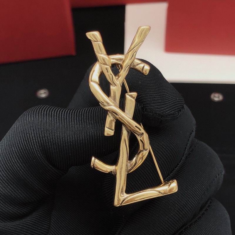 YSL Brooch 11yxx03 (1)