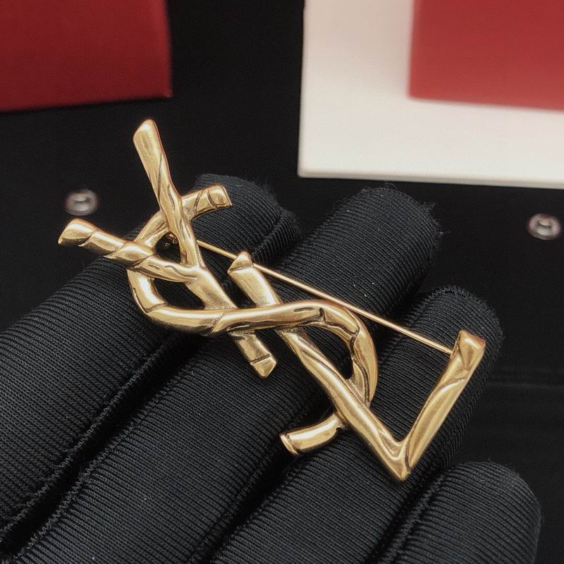 YSL Brooch 11yxx03 (3)