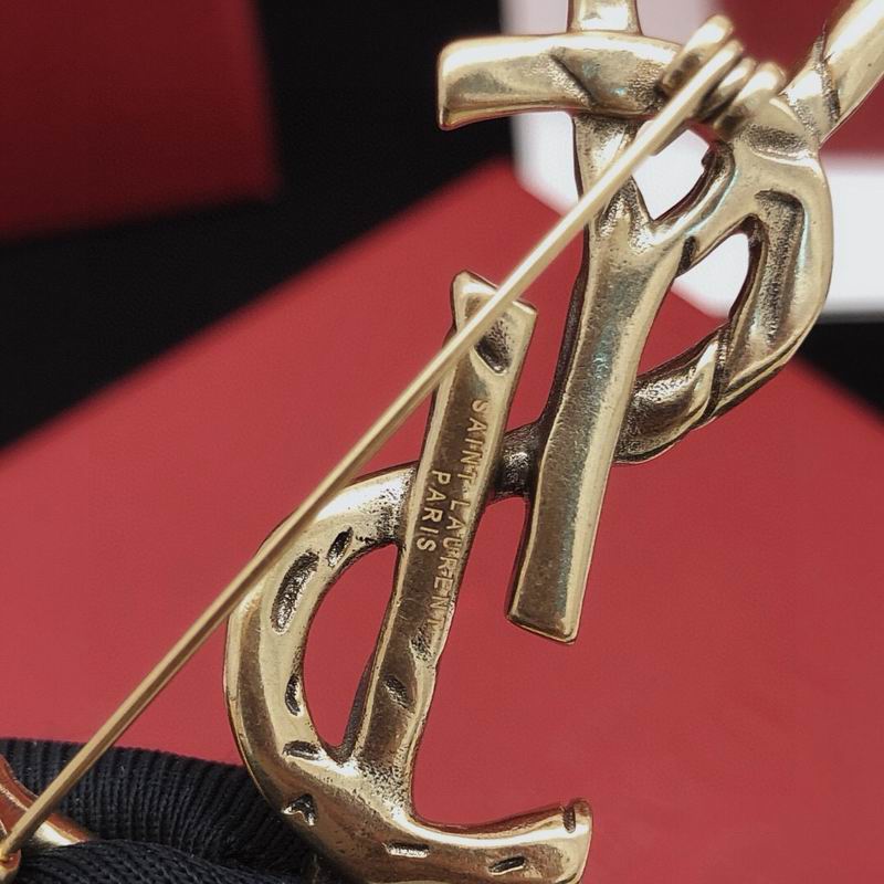 YSL Brooch 11yxx03 (7)