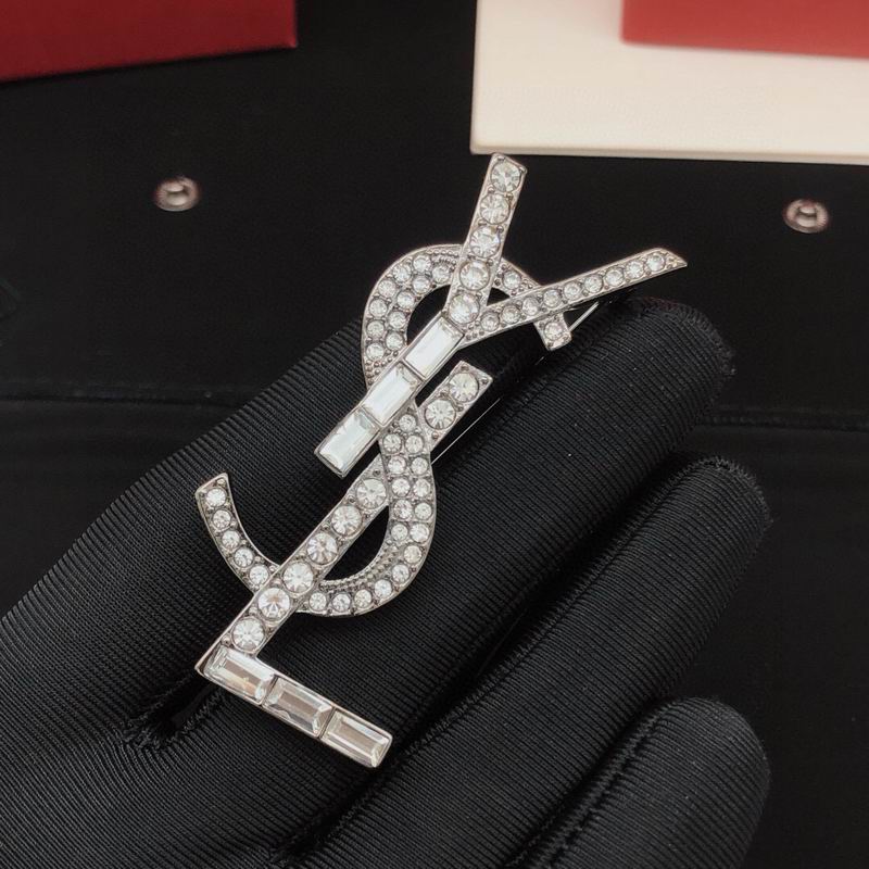 YSL Brooch 11yxx04 (3)