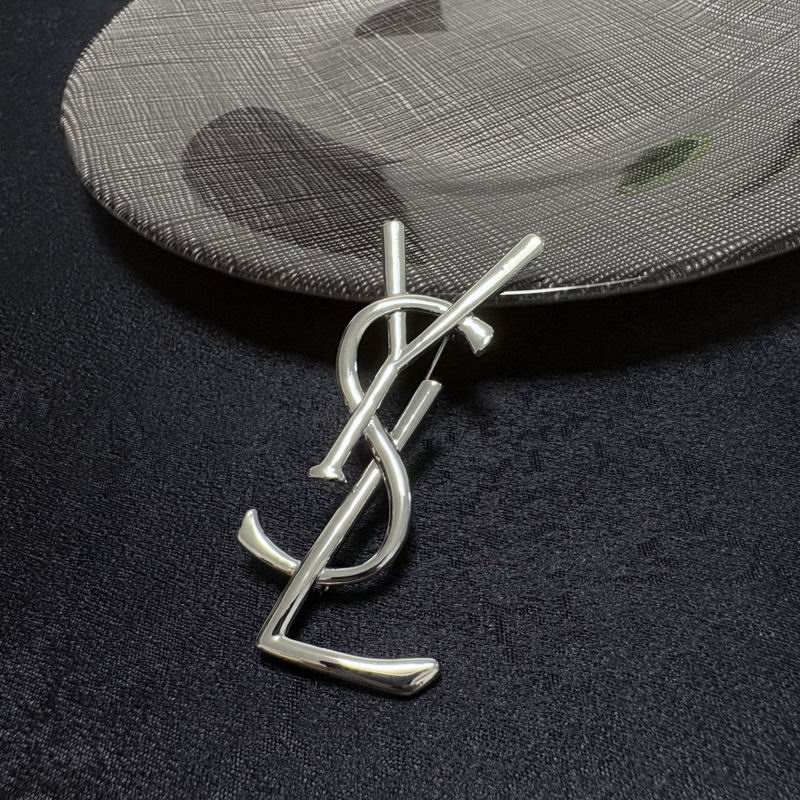 YSL Brooch 11yxx08 (4)