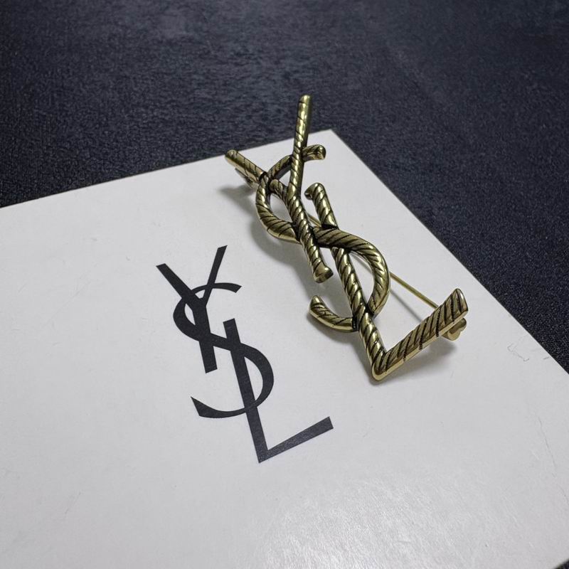 YSL Brooch 11yxx09 (2)