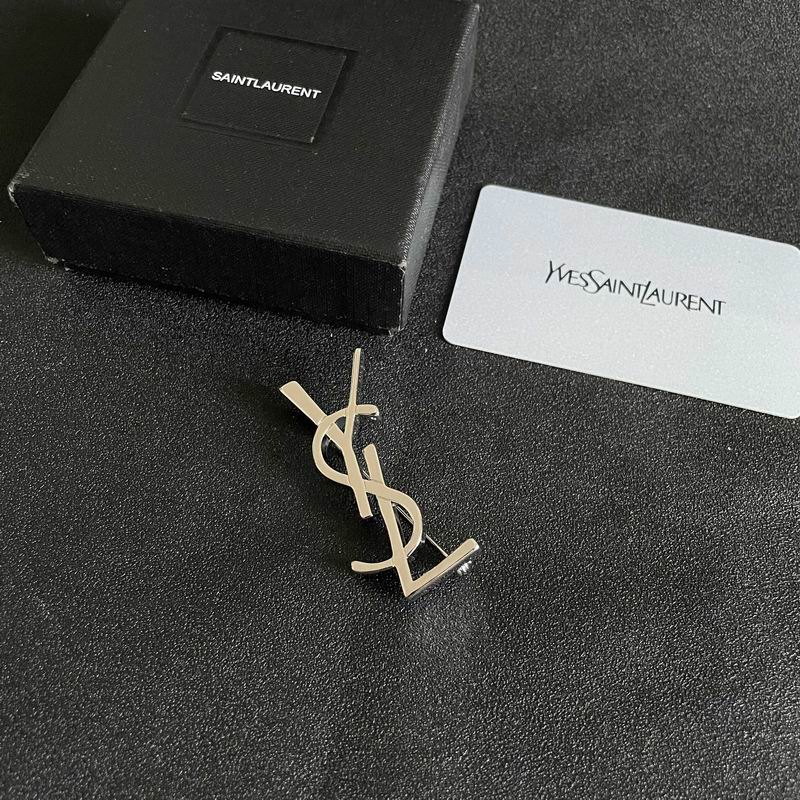 YSL Brooch 11yxx12 (2)