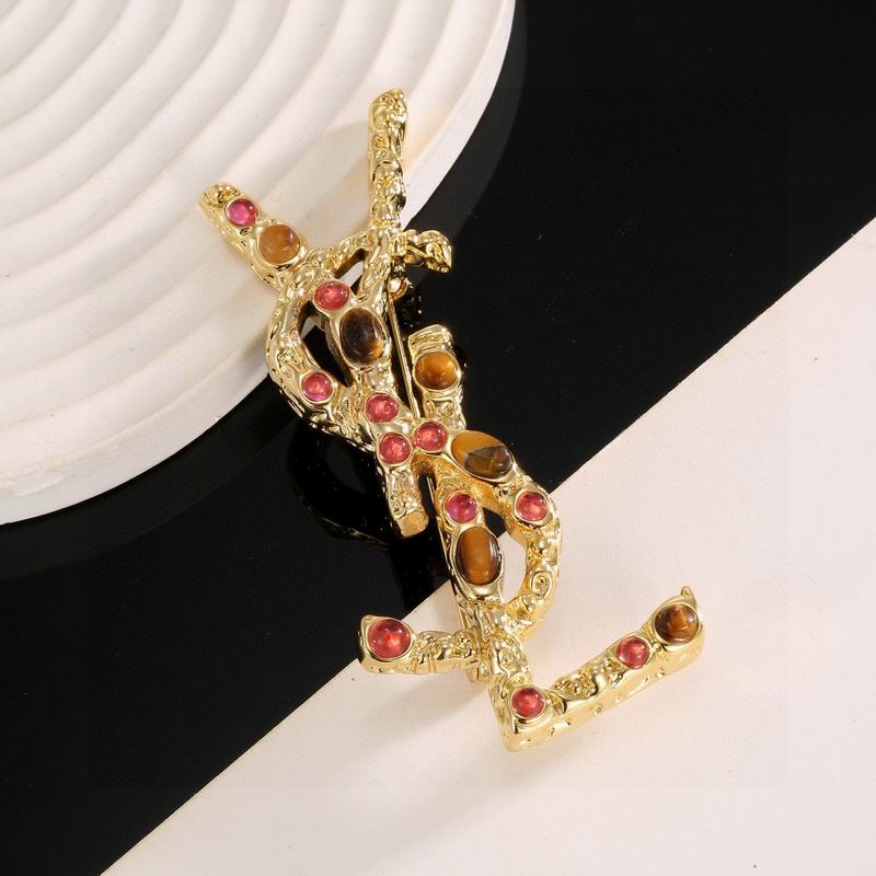 YSL Brooch 12yxx15 (1)