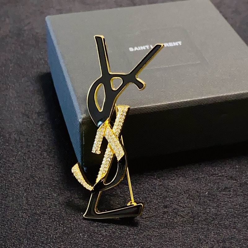 YSL Brooch 12yxx16 (1)