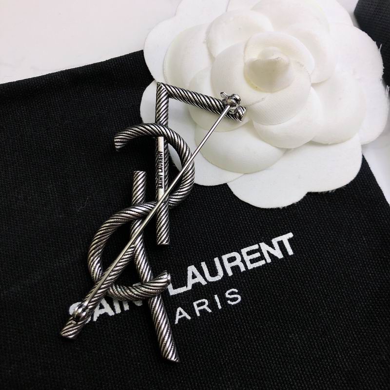YSL Brooch 12yxx20 (6)