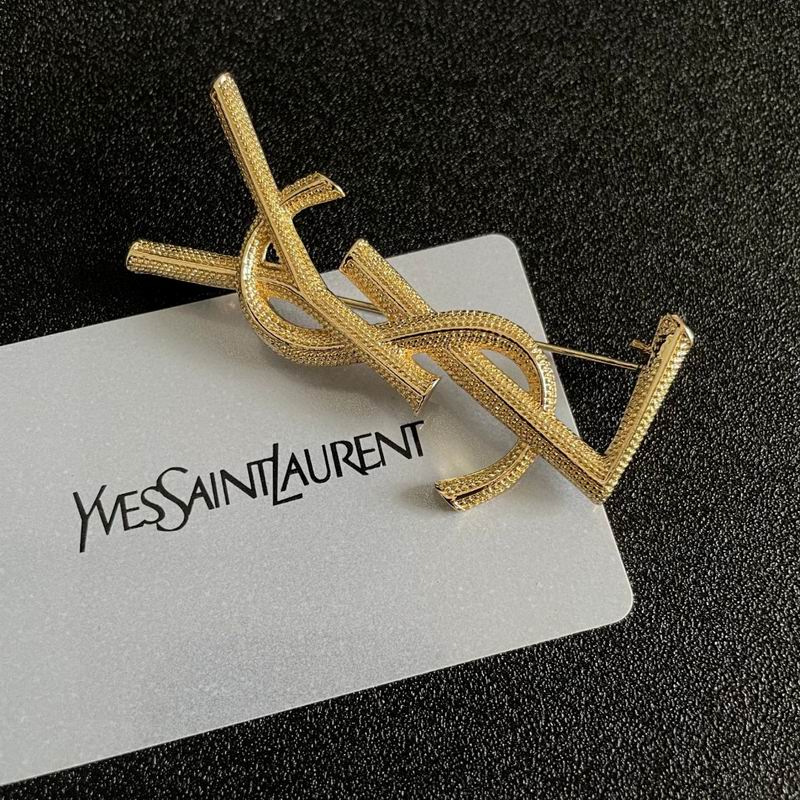 YSL Brooch 12yxx22 (5)