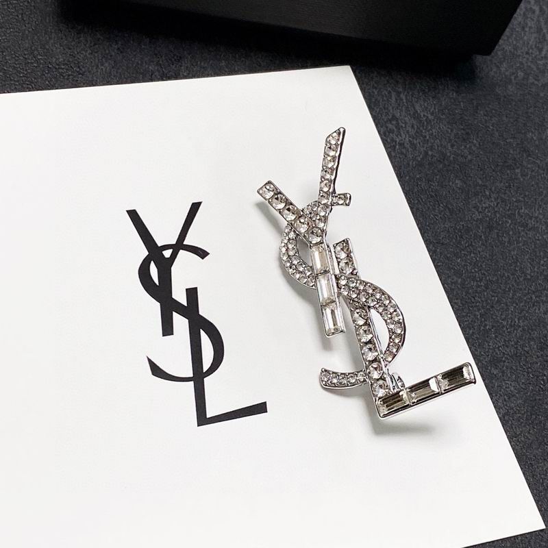 YSL Brooch 12yxx23 (4)