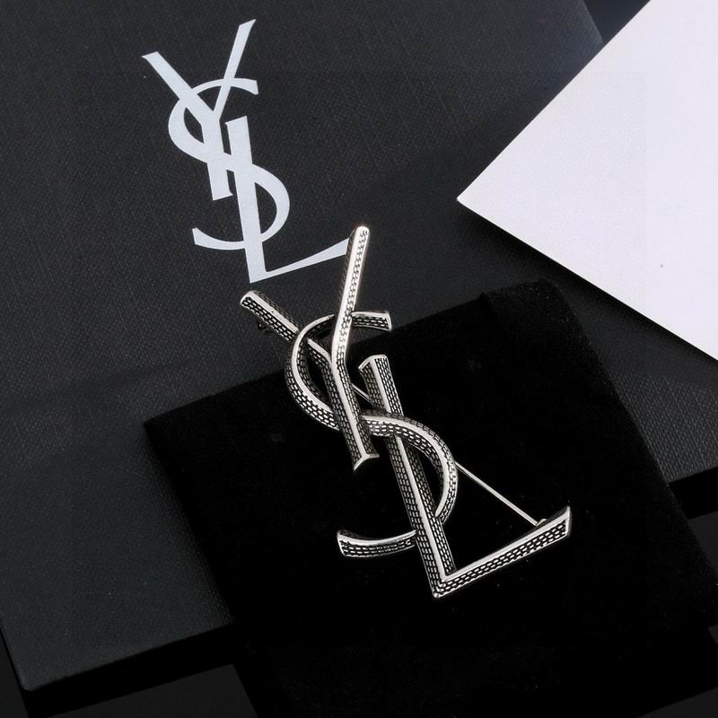YSL Brooch 12yxx26 (5)