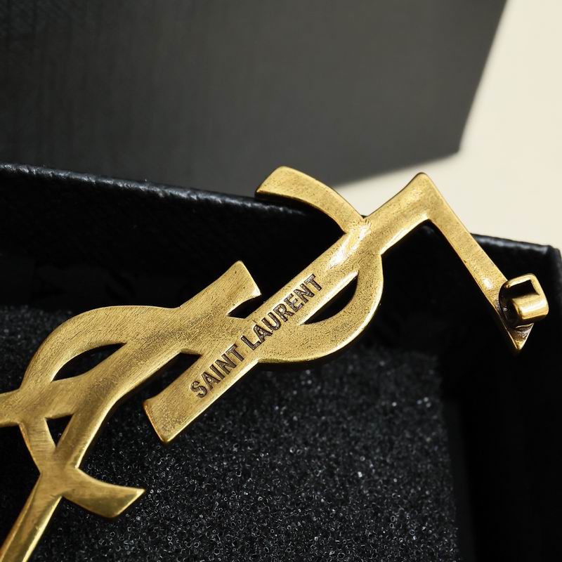 YSL Brooch 12yxx27 (6)