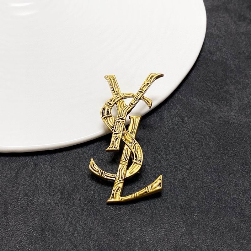 YSL Brooch 12yxx33 (2)