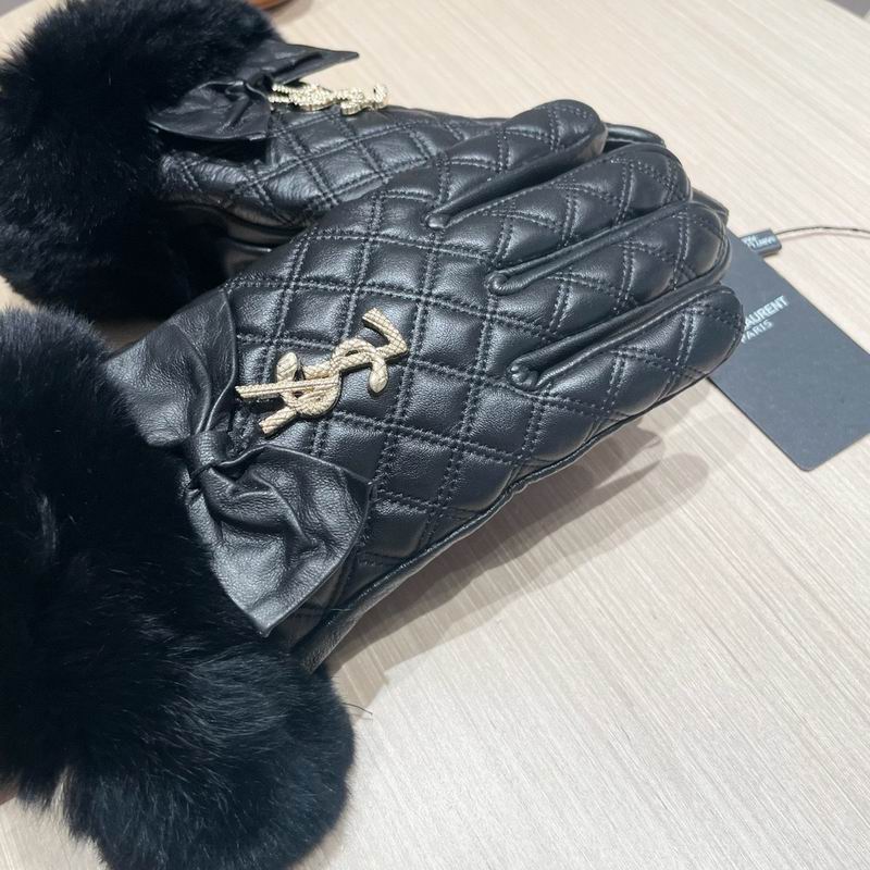 YSL Gloves 41 (5)