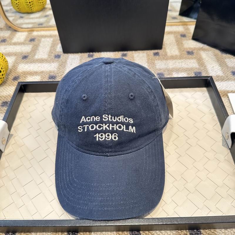 Acne Cap (2579)