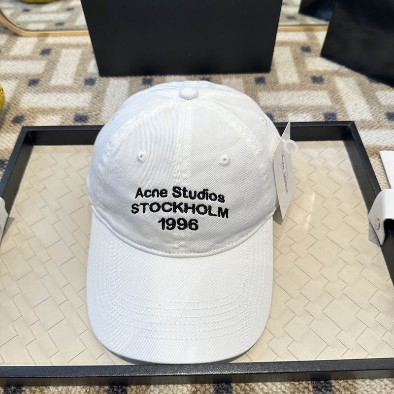 Acne Cap (2589)
