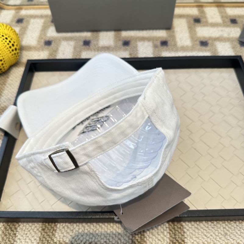 Balenciaga Cap (2686)