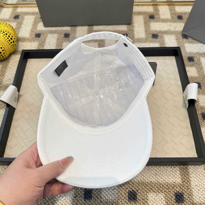 Balenciaga Cap (2687)