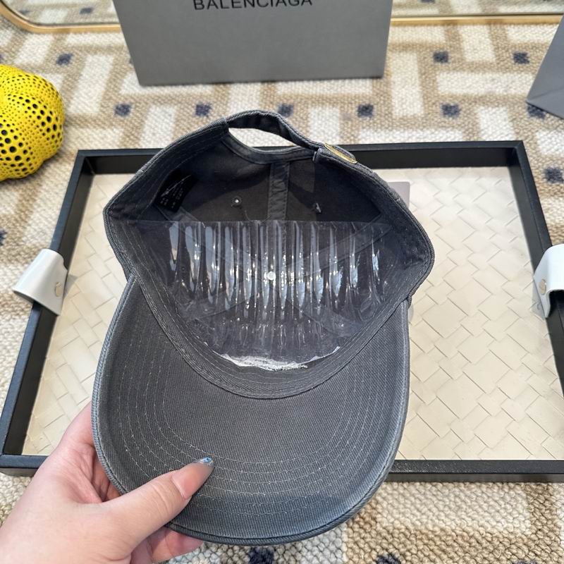 Balenciaga Cap (2744)