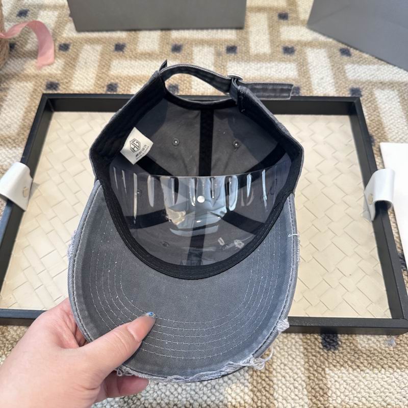 Balenciaga Cap (3568)